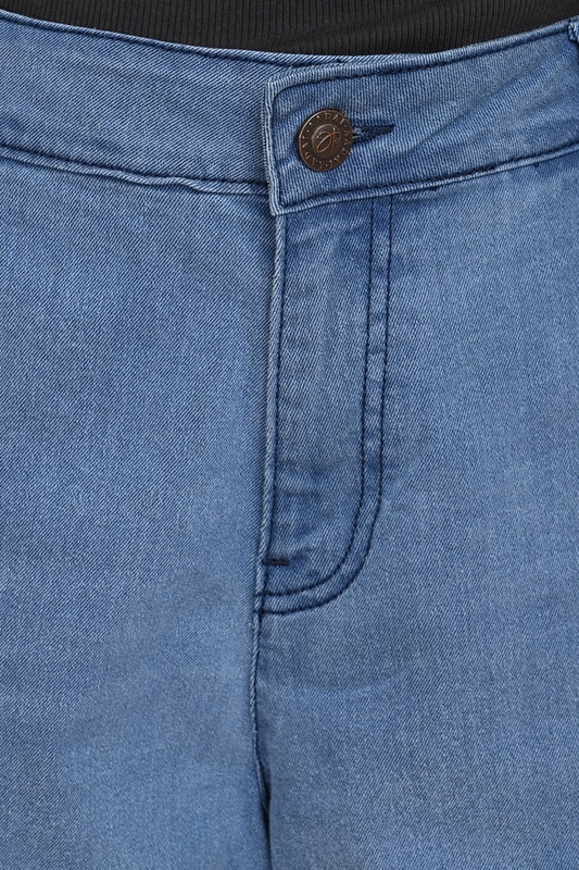 Women's Wide Leg Denim Pant