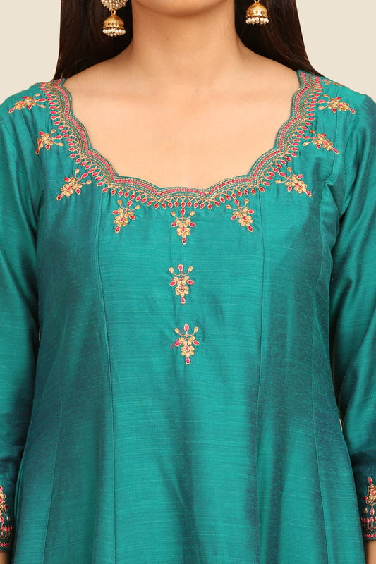 Women Embroidered Ethnic Anarkali Dress