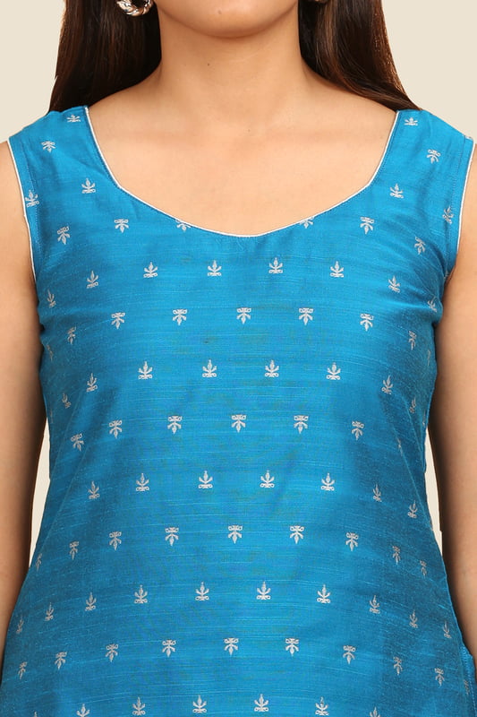 Women's Sleeveless Jacquard Short Kurta