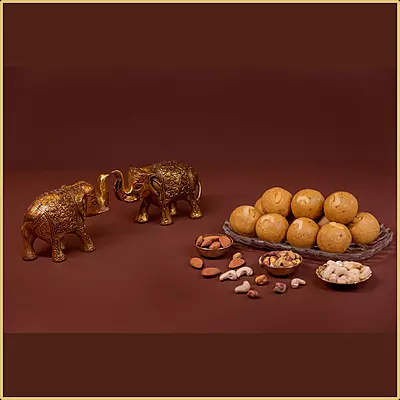 Besan Laddoo (Pure Ghee)