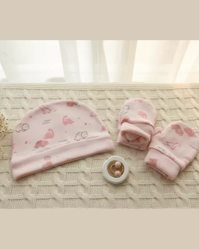 LittleToons Baby Essentials 3-Piece Set – Soft Cotton Cap, Mittens & Booties for Newborns (0–3 Months)