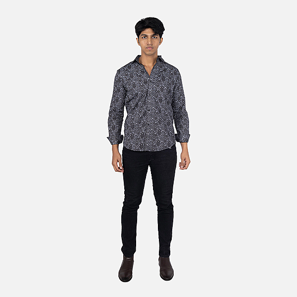 Men Ebony Black Geometric  Printed Casual Shirt