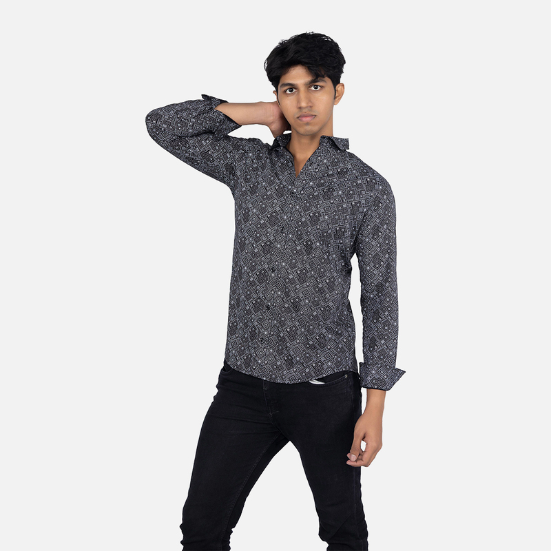 Men Ebony Black Geometric  Printed Casual Shirt