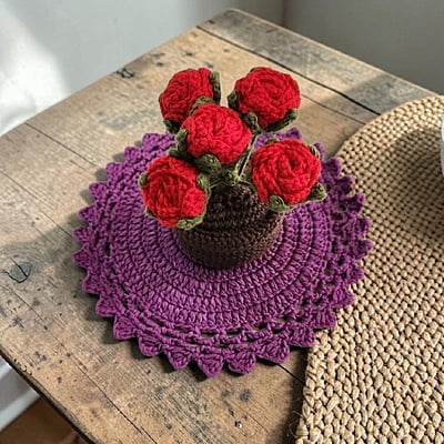 Rose Small Flowerpot Rose Small Flowerpot