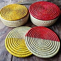 Moonj Half Double Color Trivet