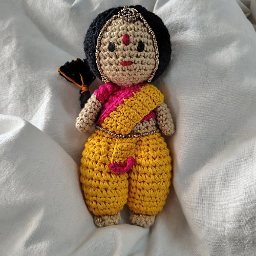 Maharashtrian Medium Figurine