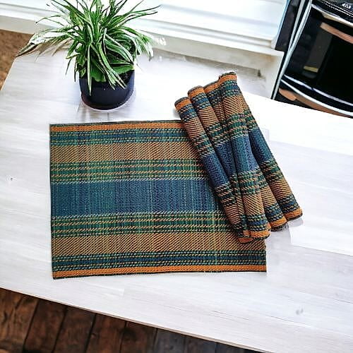 Madur Blue Base & Yellow Table Mats