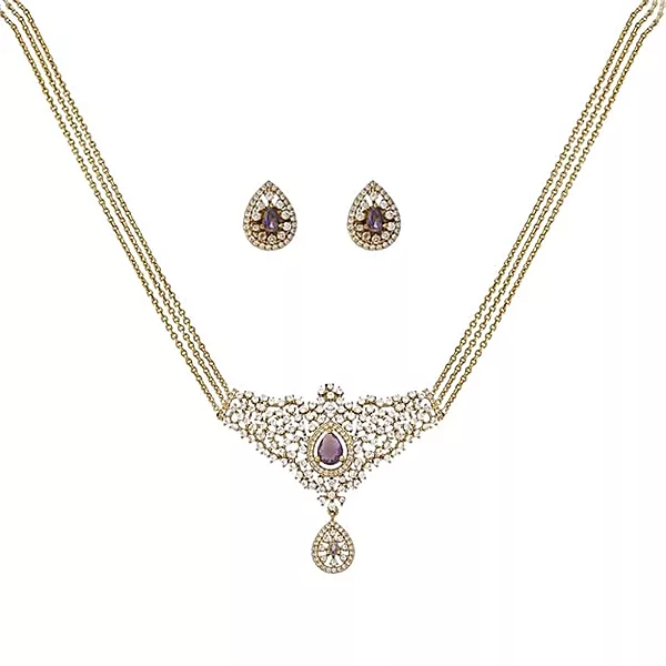 Elegant Gold Plated Link Chain with Pendant