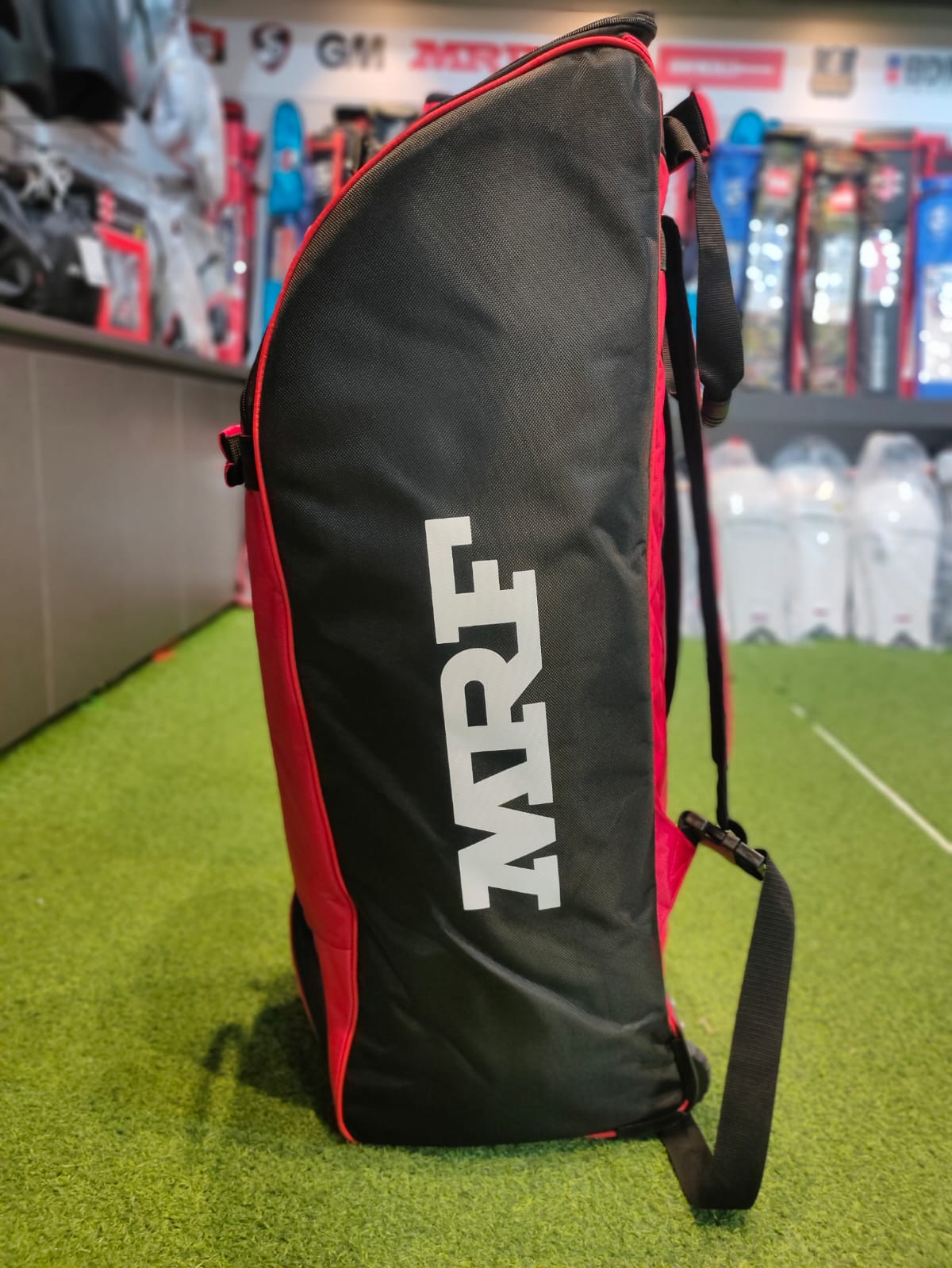CRICKET KIT BAG MRF DUFFLE BAG VK 18 JR