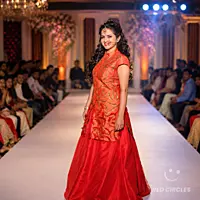 FASHION SHOW