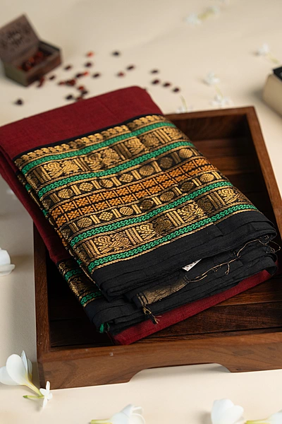 Kanchi Cotton plain body - Maroon Saree with Black Heritage Border and Antique Gold Zari