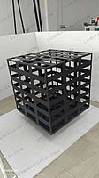 Four-sided LED cube cabinet 960 mm per side in powder-coated GI, hanging display – Lumina