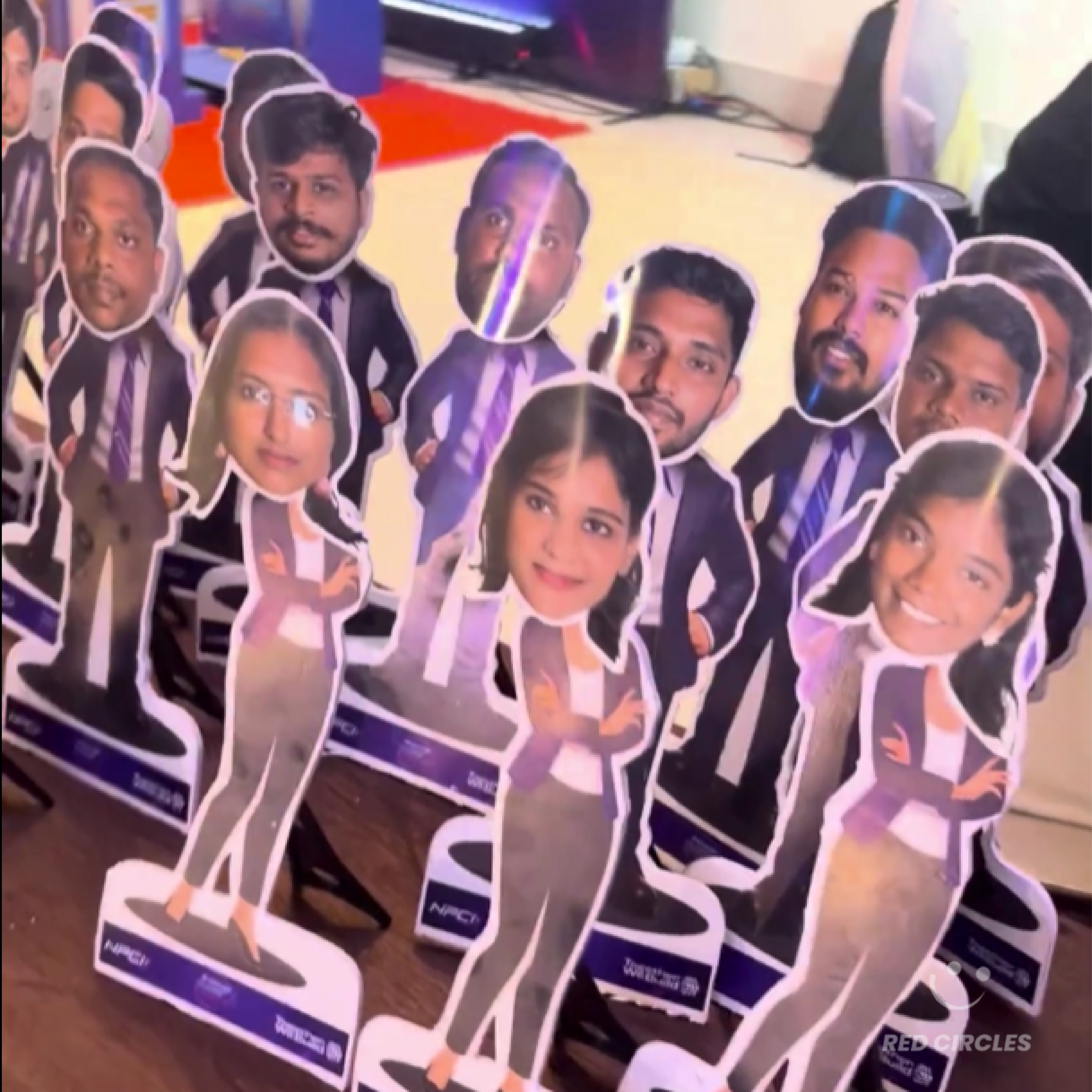 Bobble Head Photo Booth (Up to 100 Per Units)