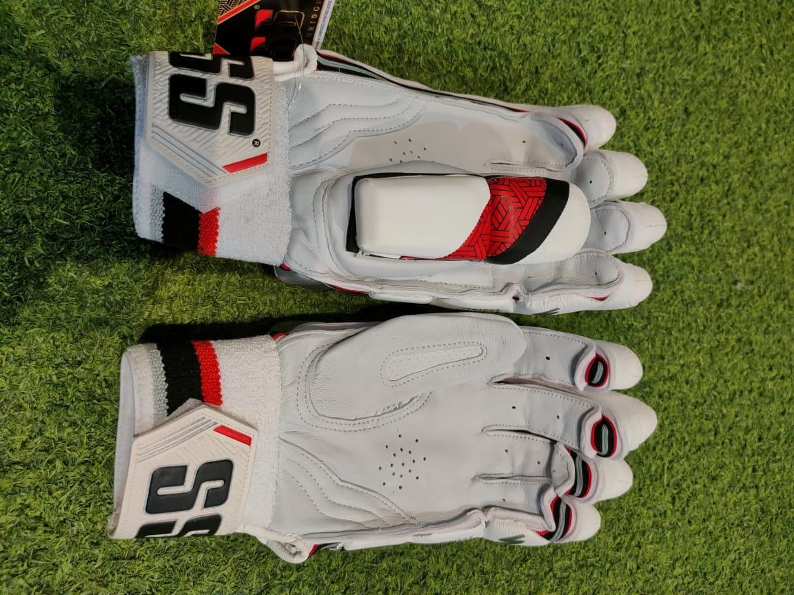 CRICKET BATTING GLOVES - SS