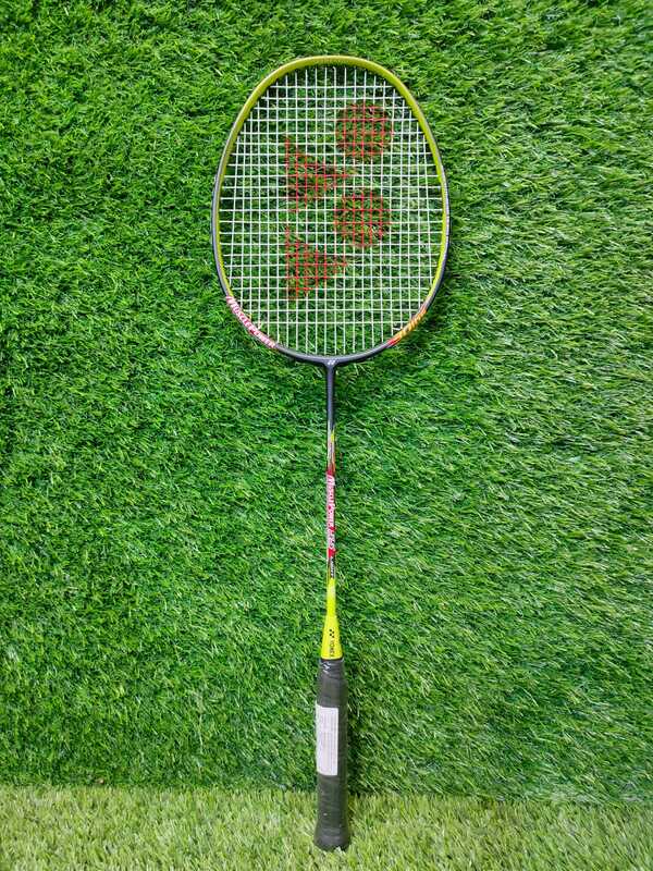 Badminton Racquet MP55L