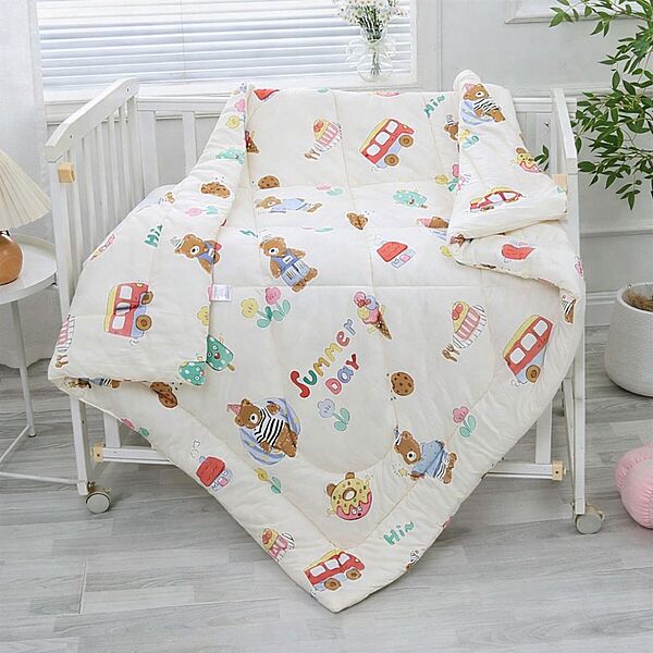 Baby Quilt – Bear & Blooms