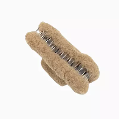 Plush Faux Fur Hair Claw Clip - Vibrant Brown Hair Clamp