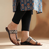 Reeno Women Slippers