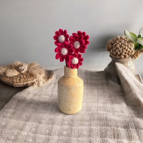 Crochet Small Dark Pink Daisy (Bunch of 6) Crochet Small Dark Pink Daisy (Bunch of 6)