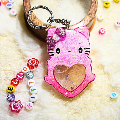 HELLO KITTY 2  SHAKER KEYCHAIN