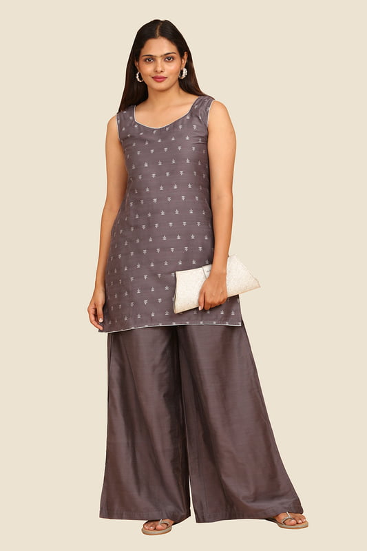 Women's Sleeveless Jacquard Short Kurta