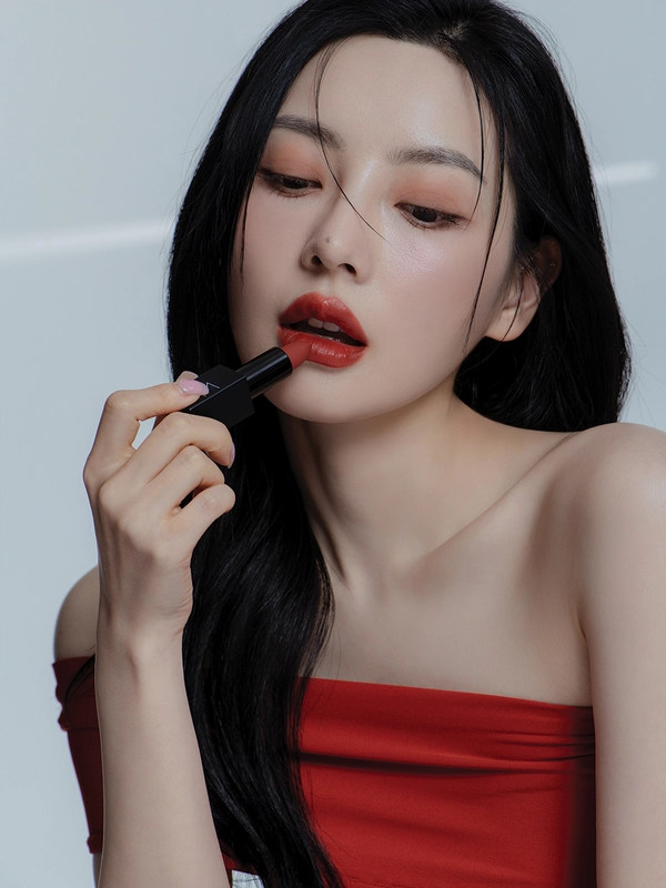 B.O.M - MY LIPSTICK #805 MY LIGHT CORAL