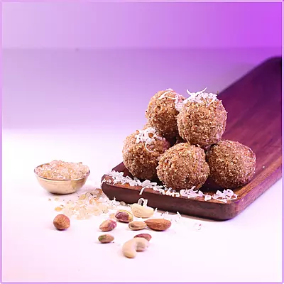 Dink (Gond) Laddoo