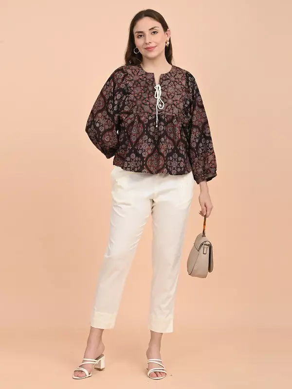 Women's Trousers - Off White