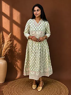 Luxury Celebrity Wear Printed Cotton Maxi Kurta for Women – White & Green | M, L, XL, XXL