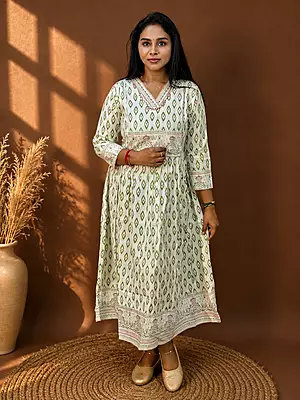 Luxury Celebrity Wear Printed Cotton Maxi Kurta for Women – White & Green | M, L, XL, XXL