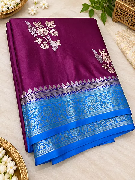 Add a touch of timeless elegance to your wardrobe with this gorgeous Mashru silk saree