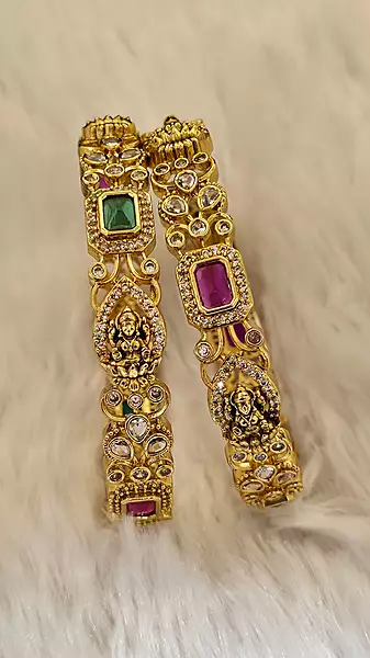 Laxmi Devi Design Bangles