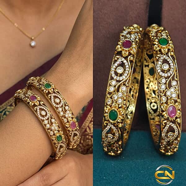 menhdi polish bangles ?