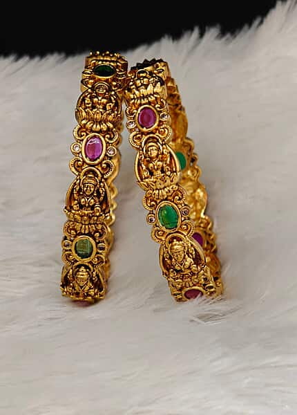 Laxmi devi design bangles ?