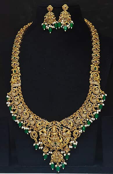 Laxmi devi design nakshi finishing long haram ?