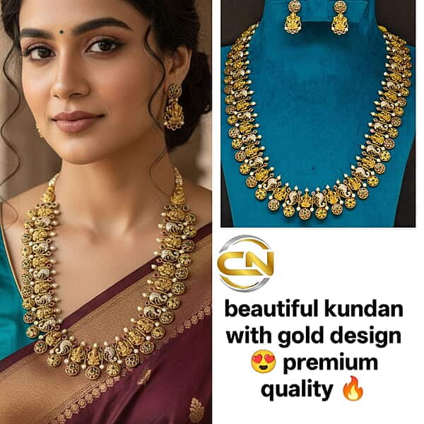 laxmi devi with kundan long haram ?