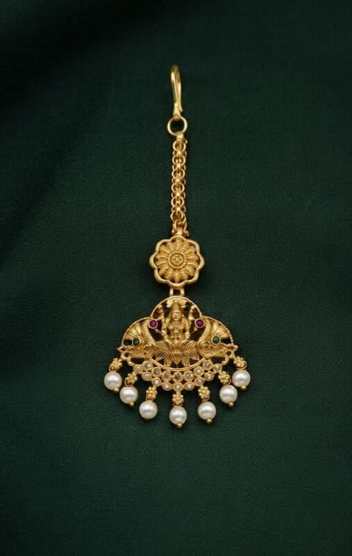 Laxmi devi design mang tika ?