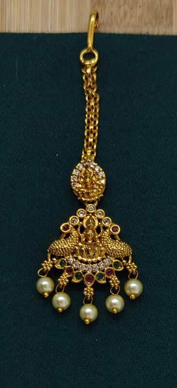 peacock design mang tika