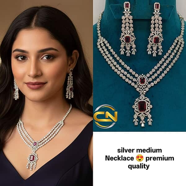 silver medium Necklace ?
