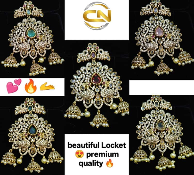 Mehandi polish stone locket ?