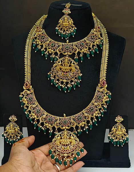 Laxmi Devi Design Nakshi Finishing Combo Set ?
