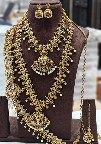 Mini Bridal Set