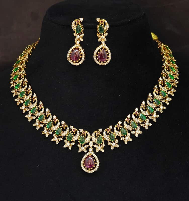 Peacock design necklace ?