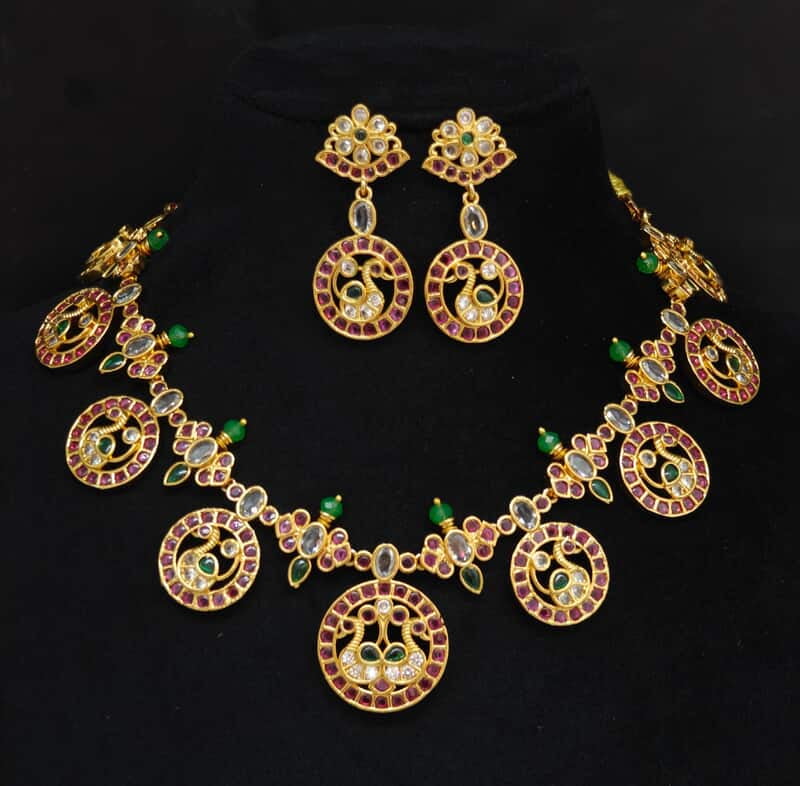 kempu stone peacock design necklace