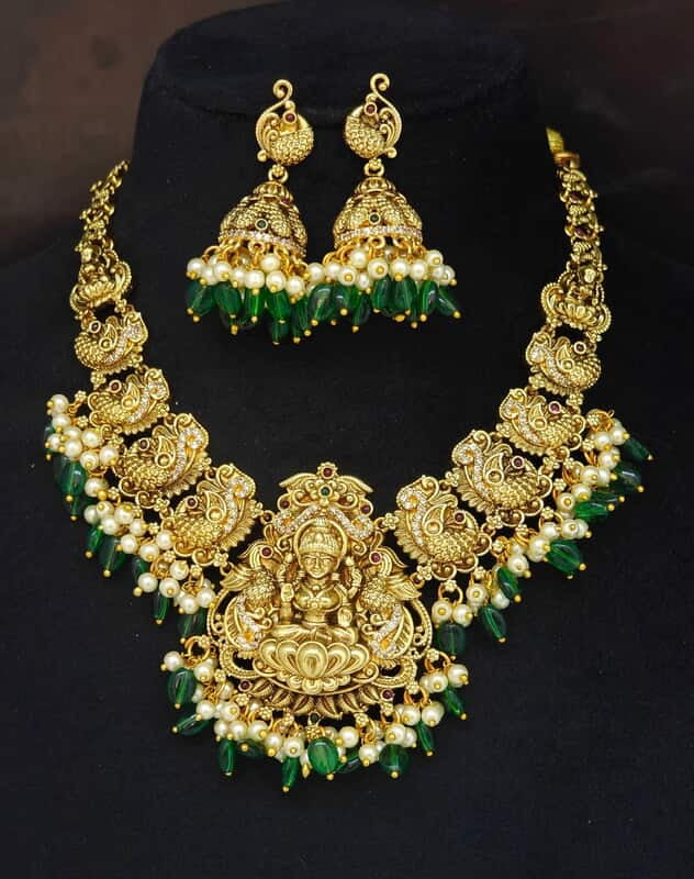 Laxmi devi design nakshi finishing necklace ?