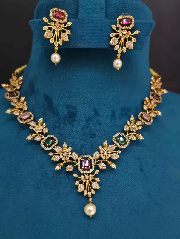 beautiful Neckalce