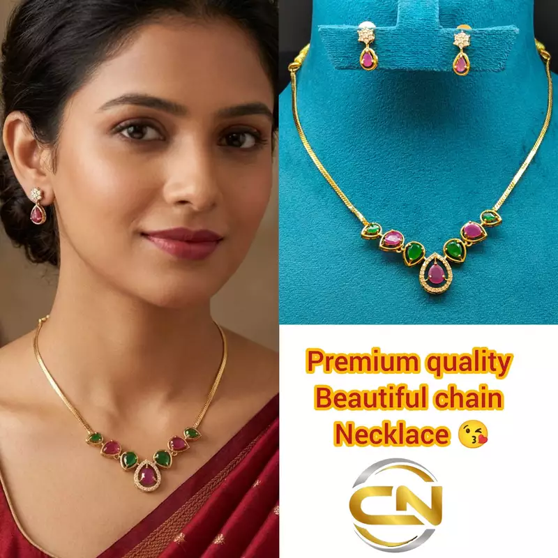 Beautiful chain necklace ?