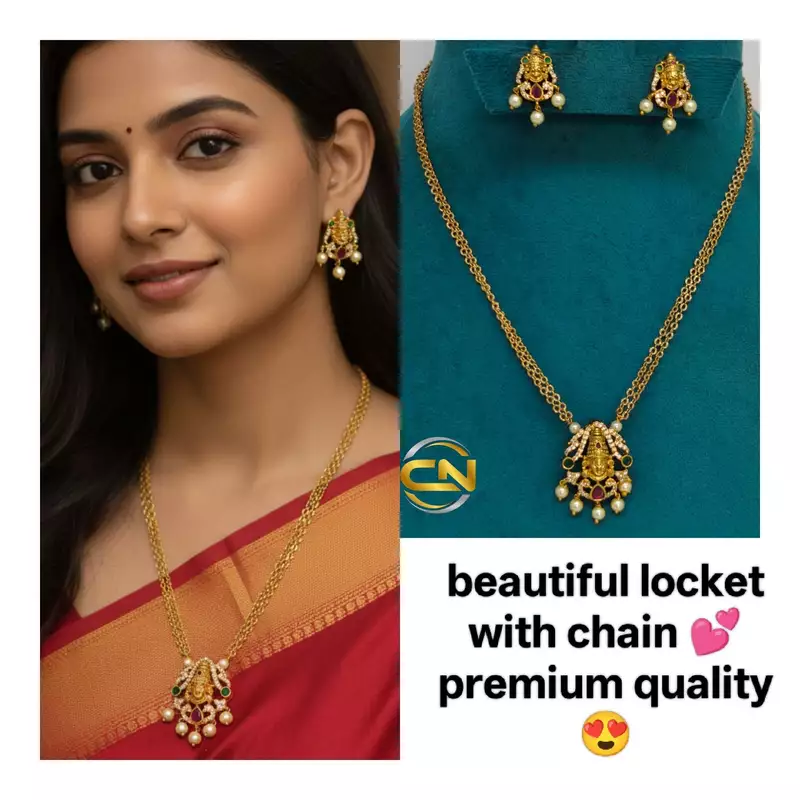 Locket with chain ?