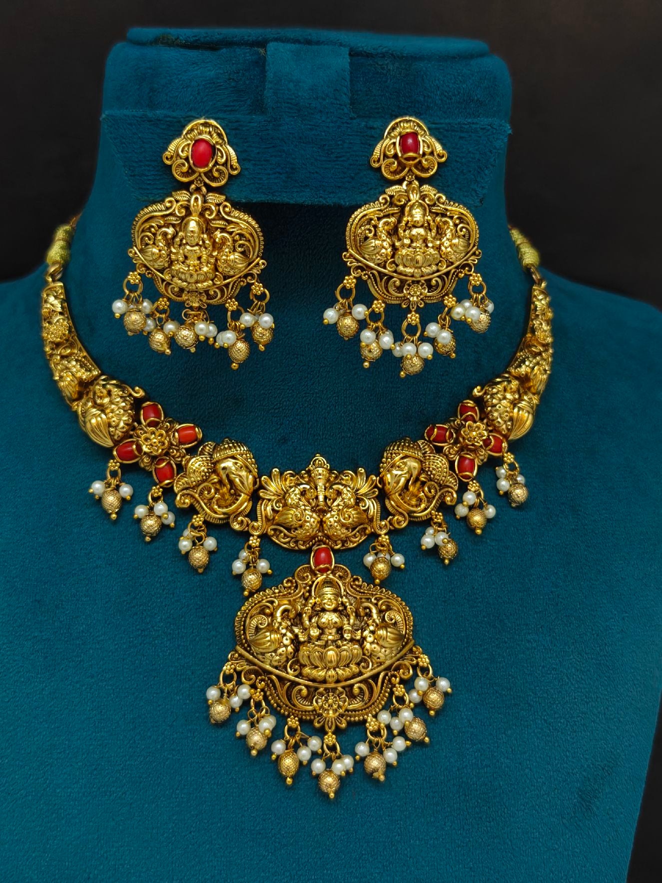 premium quality nakshi necklace ?