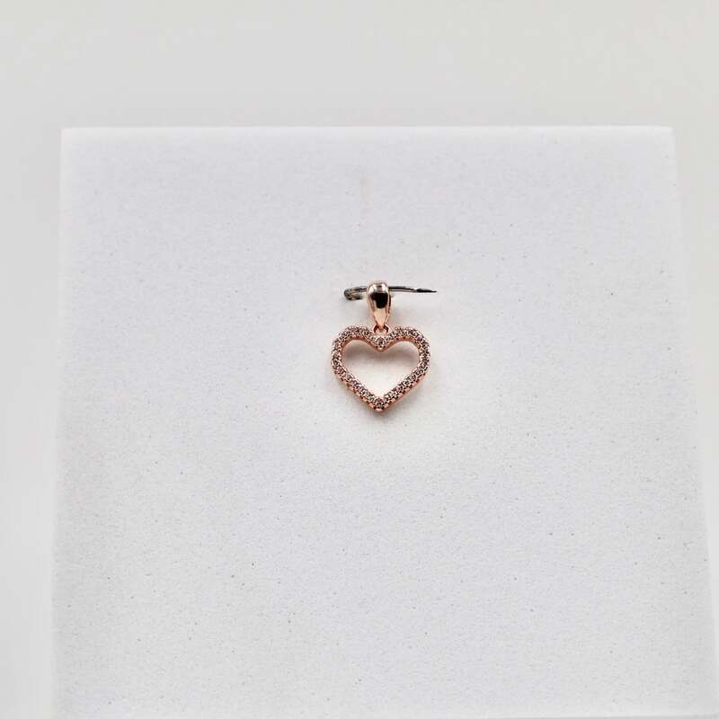 92.50 silver rose gold Dimond Heart pendent